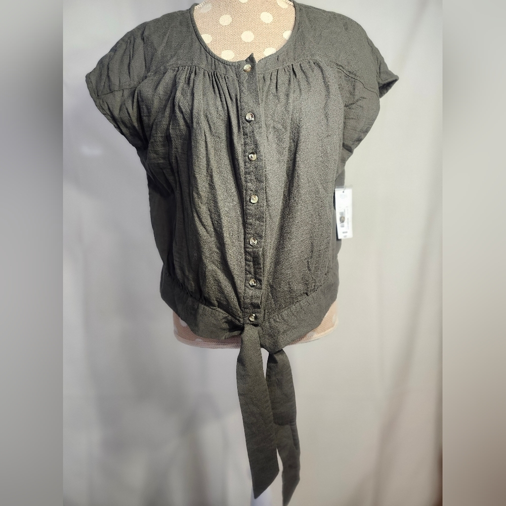 NWT ana khaki top